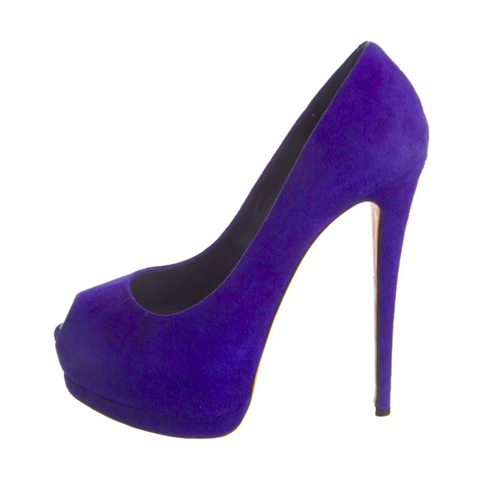 ⭐️HOST PICK!⭐️Authentic Giuseppe Zanotti Sharon Suede Peep Toe Pumps 39.5 Violet